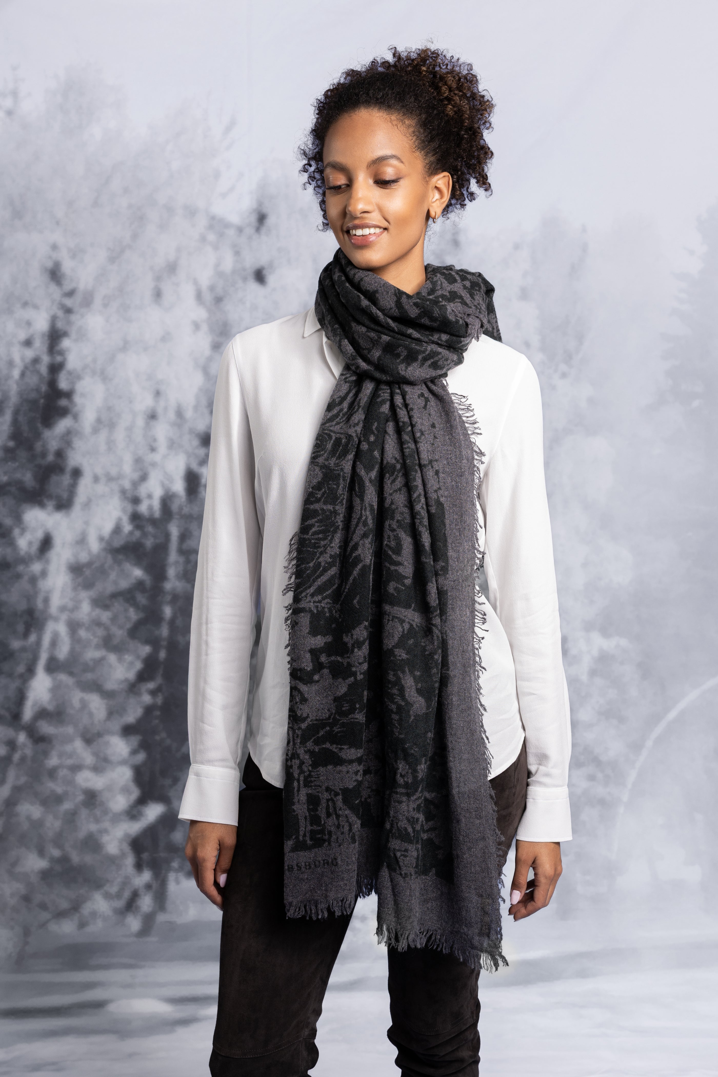 Fine cashmere scarf with a hunting print by Habsburg
