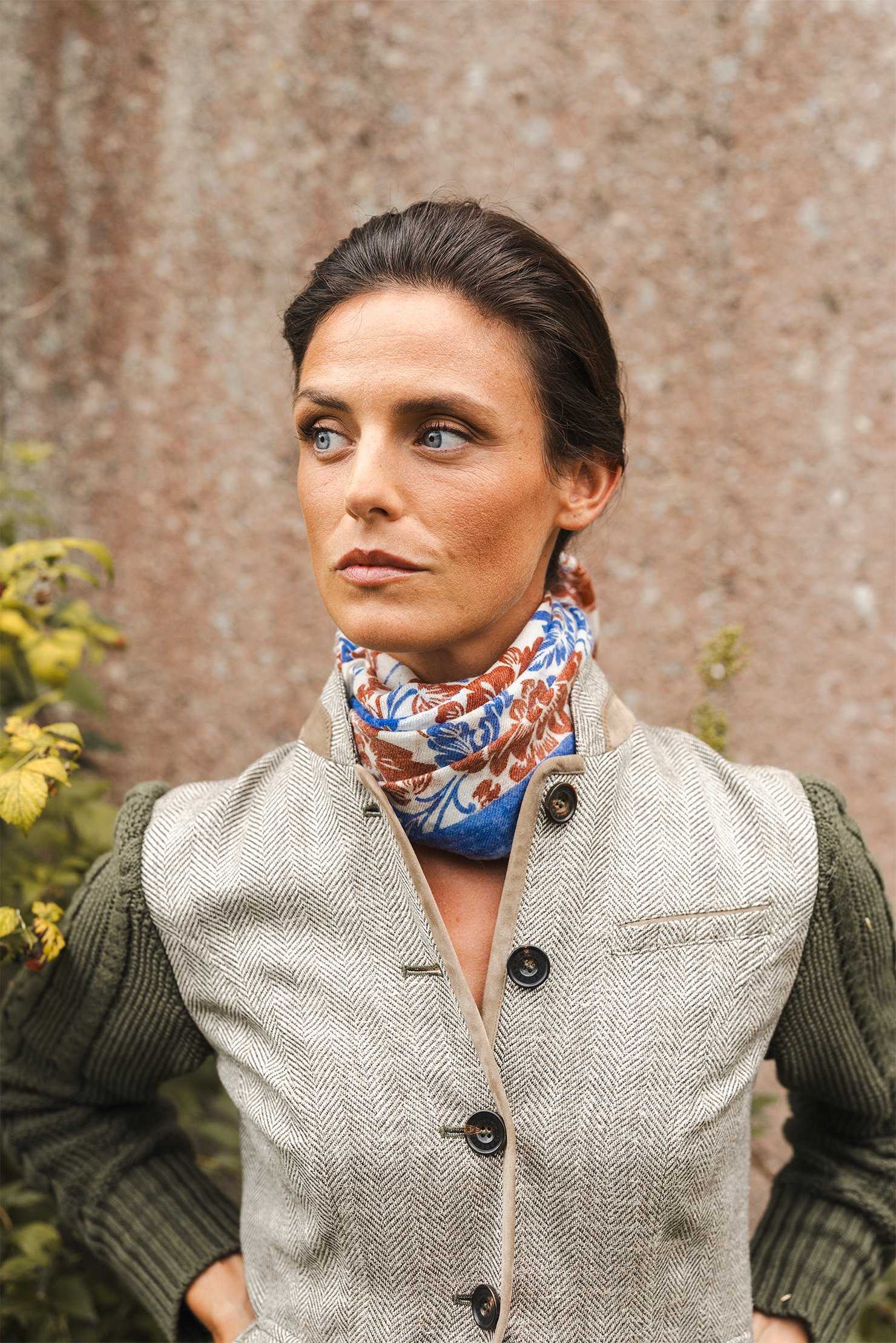 Habsburg Scarf Wildroses