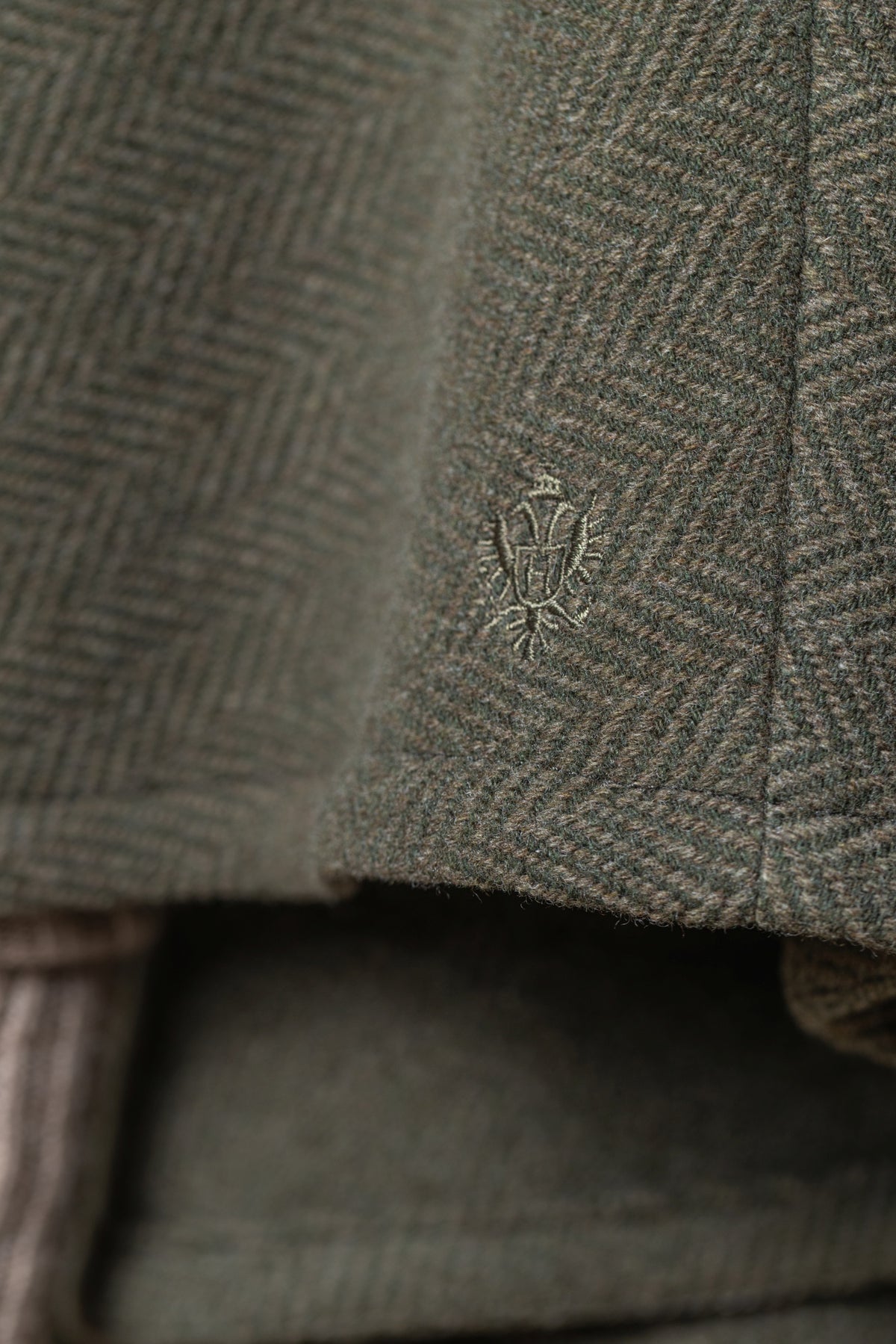 Wool Cape Kolbenturm in Herringbone