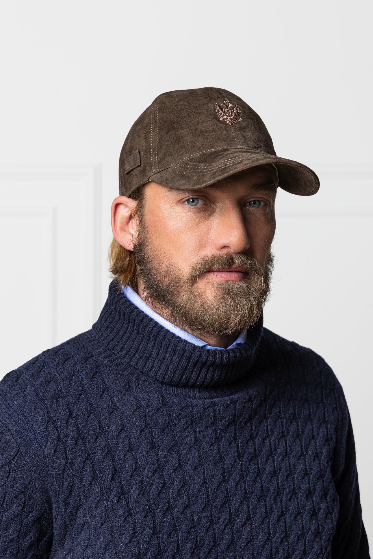 Kappe in Veloursleder